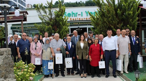 Babalar Günü vesilesiyle şehit babalarımız, gazilerimiz ve aileleriyle bir araya geldik